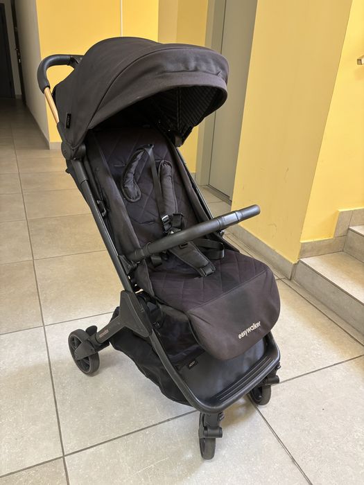 Прогулянкова коляска easywalker jackey