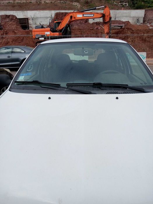 renault clio 1.2  2001