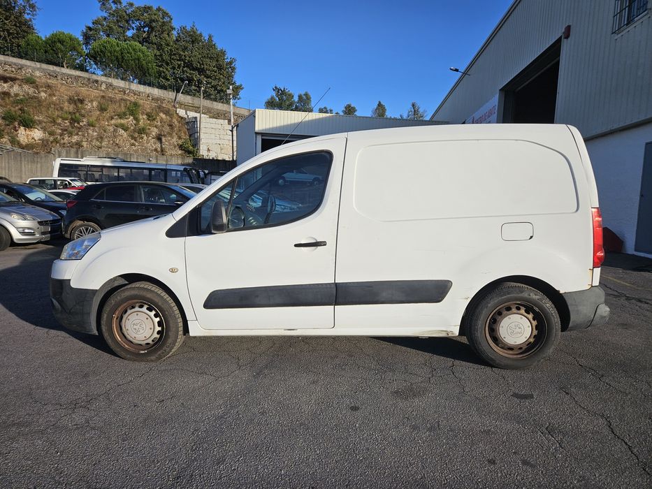 Peugeot Partner 1.6 HDi de 2010 para peças