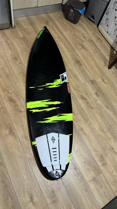 Vendo prancha de surf 5’11 31L