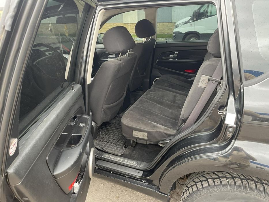 Продам Ssang yong Rexton 2.7