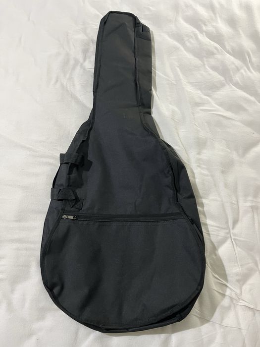Vendo capa de guitarra acústica
