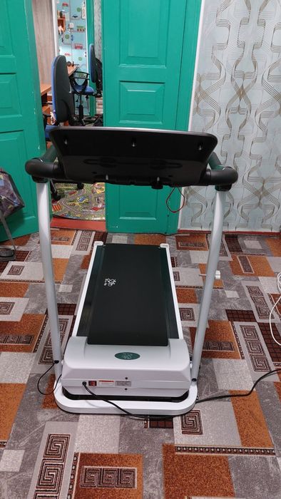 Електическая беговая дорожка FitToSky FTS-T1509