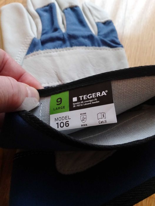 Sprzedam komplet 5 nowych rękawic.