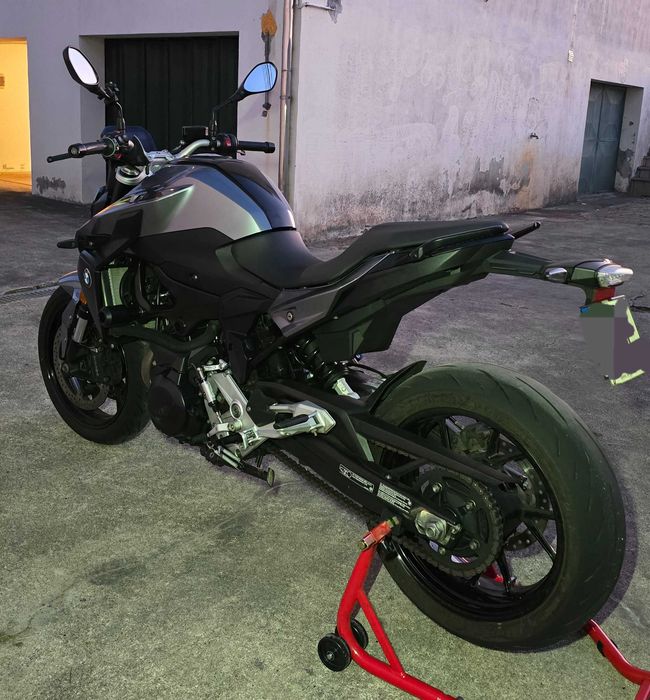 2022 VENDO/TROCO BMW f900r