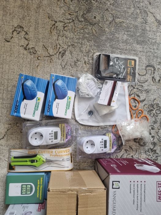 Grow Tent completa com sistema hidroponico - cultivo indoor - DR60 +