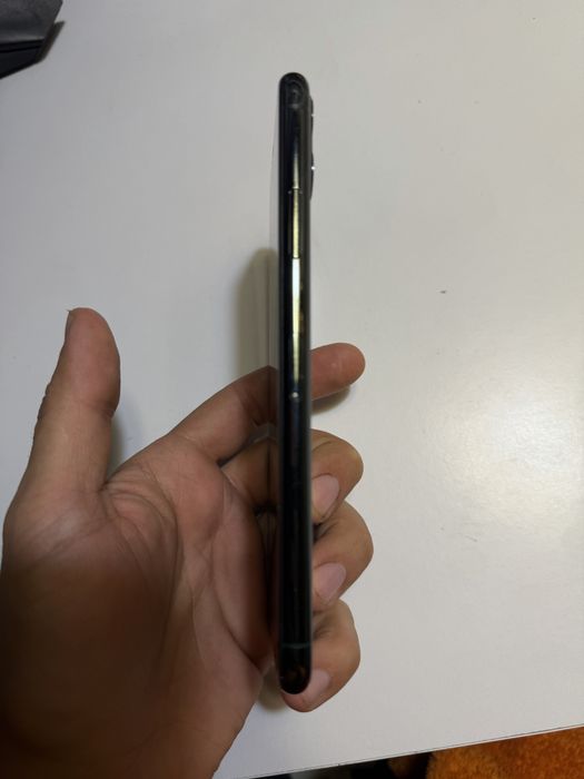 iPhone 11pro max 64гб