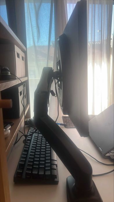 Monitor Nano IPS 1ms UltraGear™ de 27” com NVIDIA® G-SYNC®64739821653121121