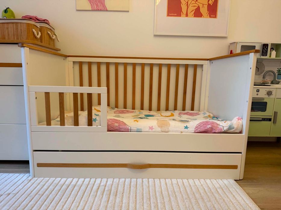 IKEA MYLLRA łóżeczko 60x120 – 3 wysokości, szuflada + barierka