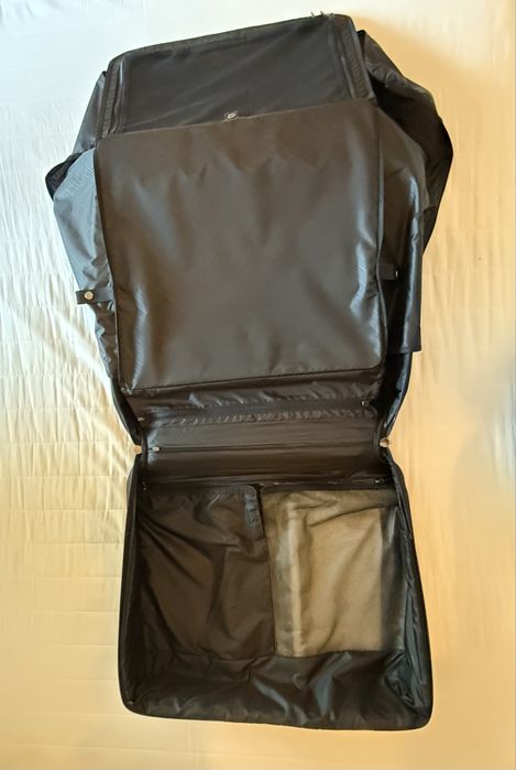 Porta Fatos Roncato com rodas