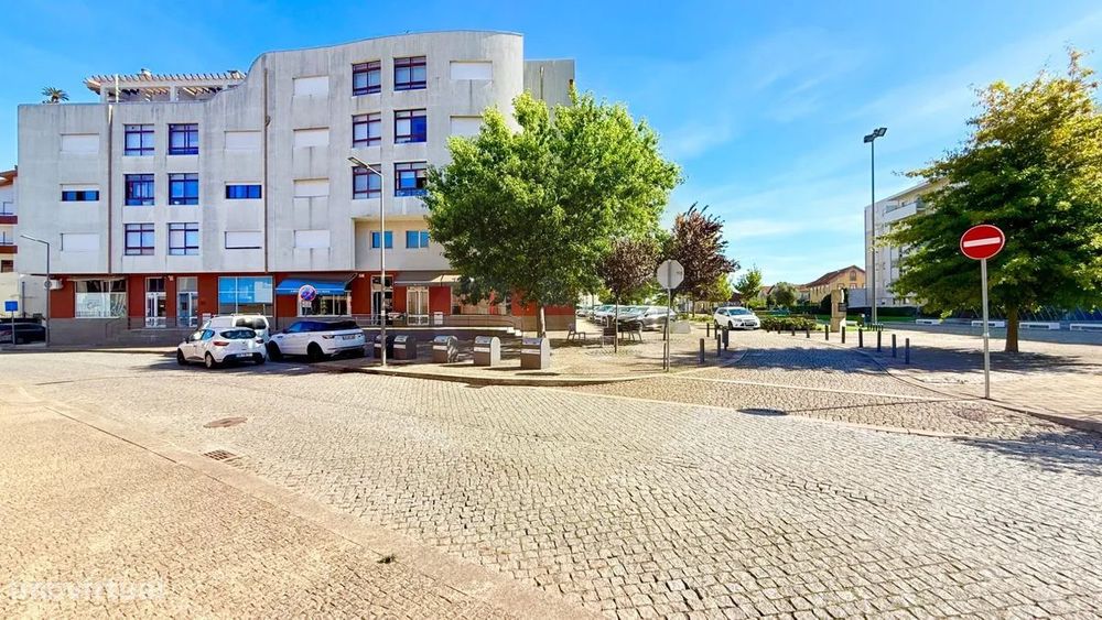 Apartamento T2 Na Trofa Alameda -Viva Perto De Tudo Com Fáceis Acessos