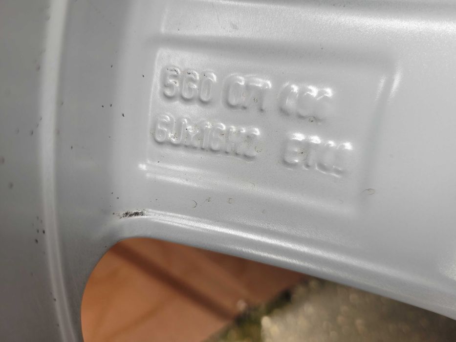Felgi aluminiowe R 16  VW   Orginał