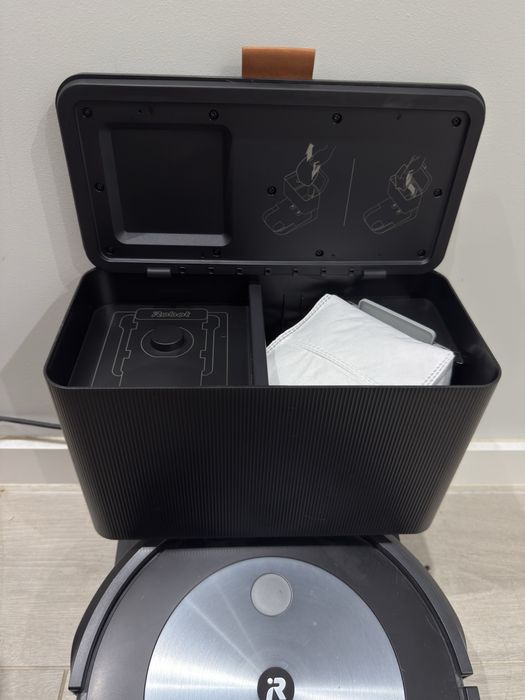 Robô Aspirador Irobot Combo j5