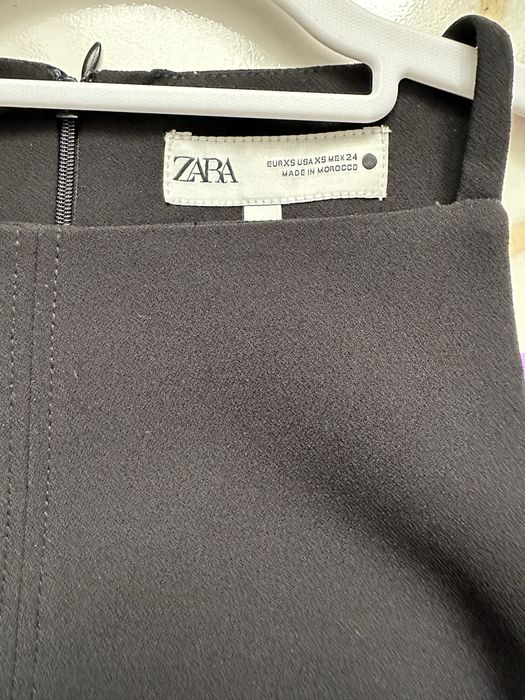 Плаття ZARA. На дівчину