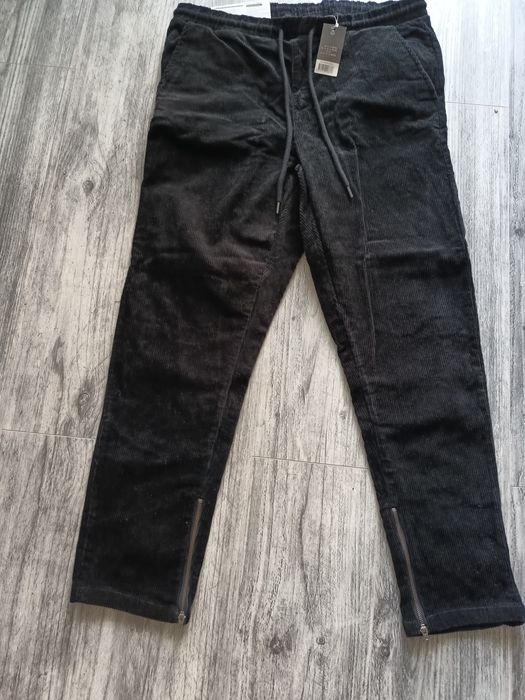 Spodnie męskie sztruks rozmiar m48/50 czarne