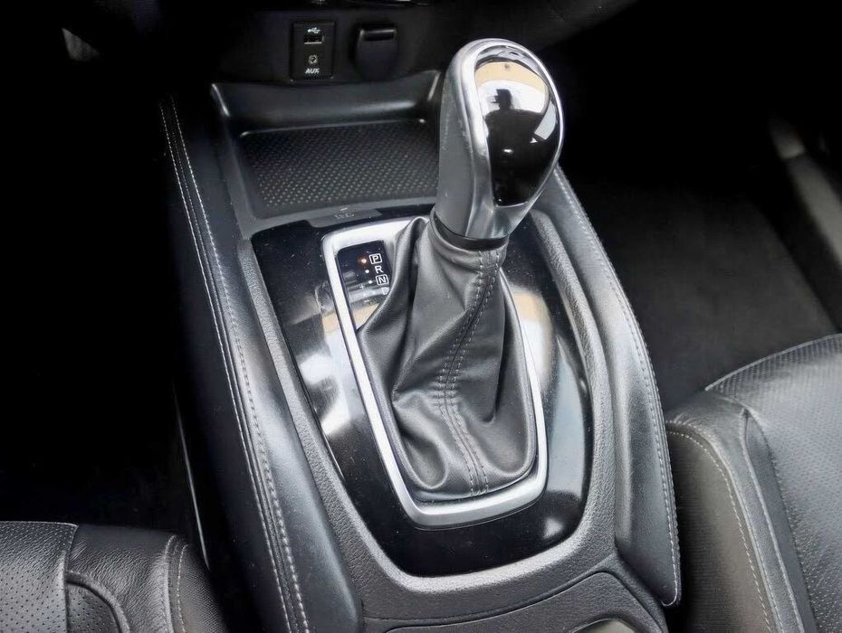 Nissan Rogue Sport SL      2018