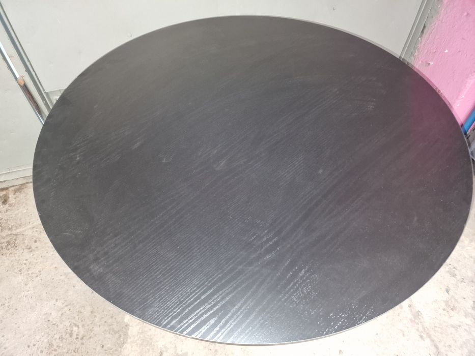 Nowy stół okrągły PIEMONT 100 cm – czarny blat