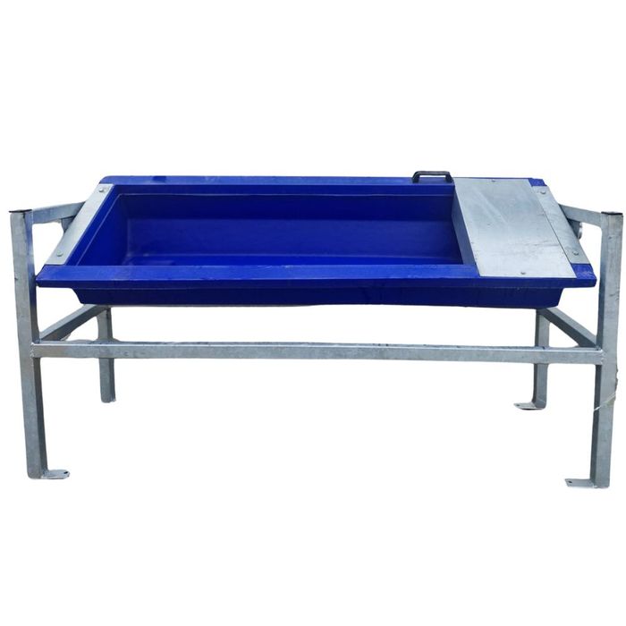 Poidło wannowe dla bydła i koni metalowo-plastikowe 120L S9