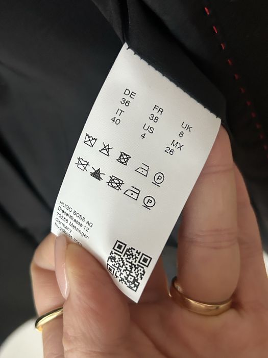 Hugo Boss pudełkowa marynarka 36