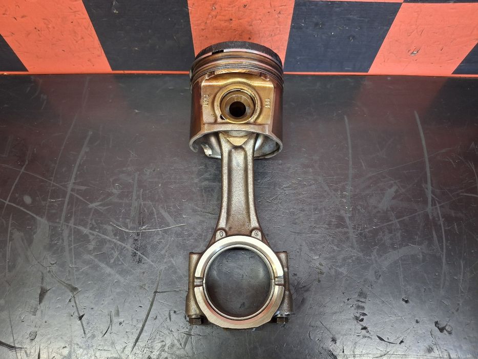 Pistão de motor IVECO Daily VI