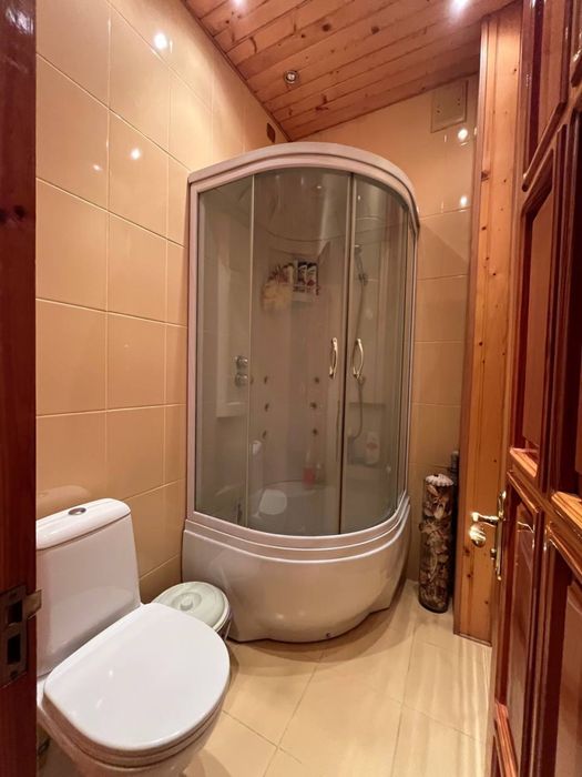 Продаю 2 комнатную квартиру, Херсонское Ш, Строителей   ID-146022