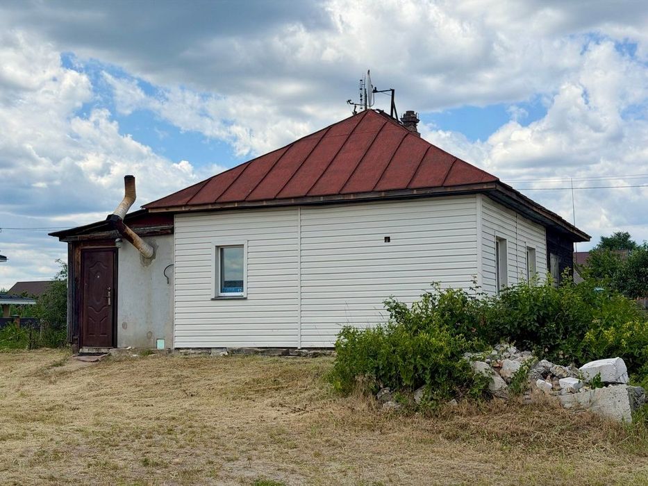 Продам будинок/дачу Вишгород/Осещина — 9 соток, у межах села. Поруч пляж та центр вул. Вишгородська