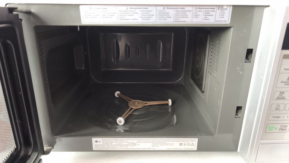 Микроволновая печь LG