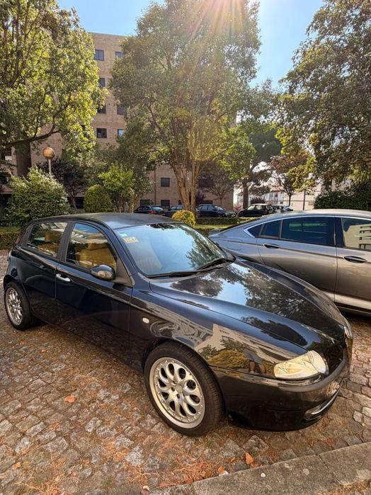 Alfa Romeo 147 Distinctive (2004)