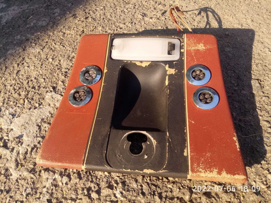 Вакуумник Volkswagen Passat B2.