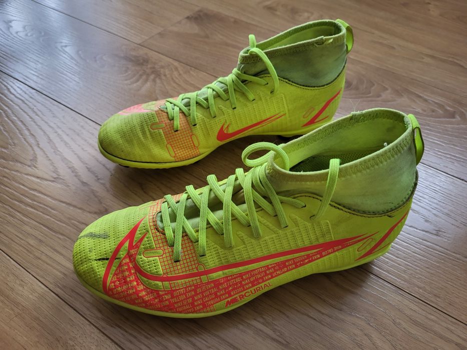Korki Nike Mercurial Superfly 8 Club rozm. 38,5
