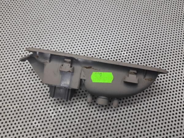 Comando / botão / interruptor vidros trás esquerdo RENAULT Clio III (B