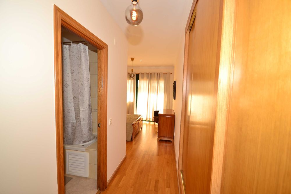 Vilamoura - Apartamento com churrasqueira na varanda com vista piscina