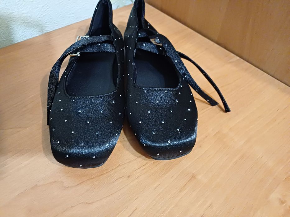 Жіночі балетки чорні