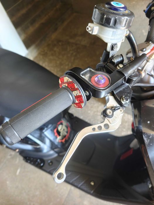 Vendo YAMAHA BWs Naked 2004