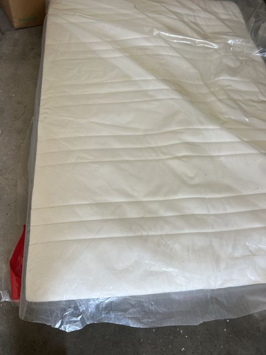 Colchao ikea hövag