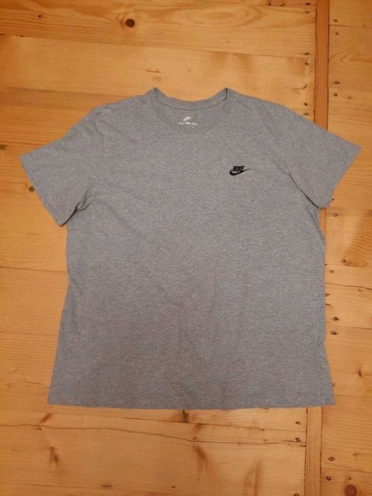 Футболка Nike вишитий логотип