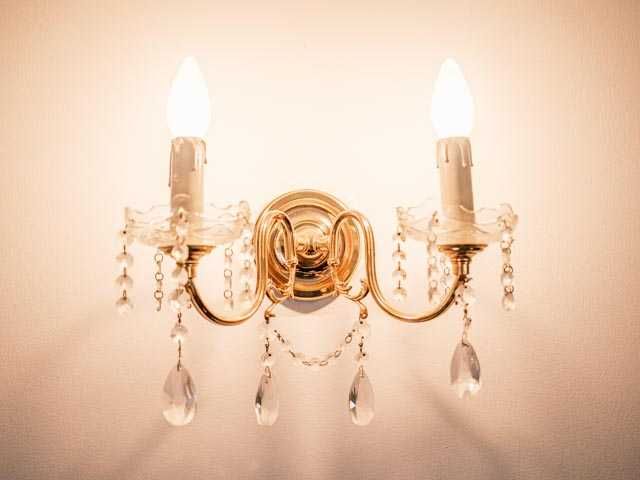 Par de Apliques de Cristal