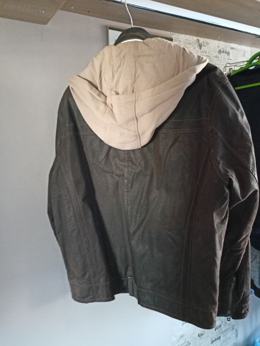 Sprzedam kurtkę skórzaną