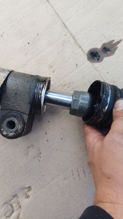 Opel Vectra C Signum рульова рейка без датчика.