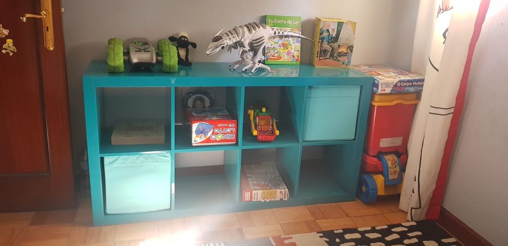 Escritório de estudar Jovem M/F Completamente Novo