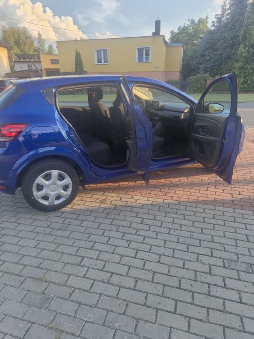 Wynajem/wypożyczalnia aut osobowych