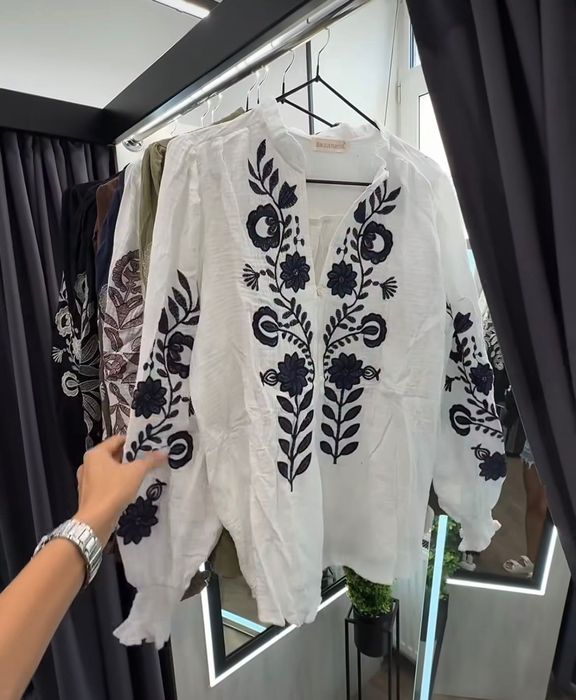 Сорочка з вишивкою