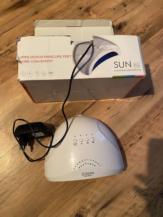 Лампа для манікюру