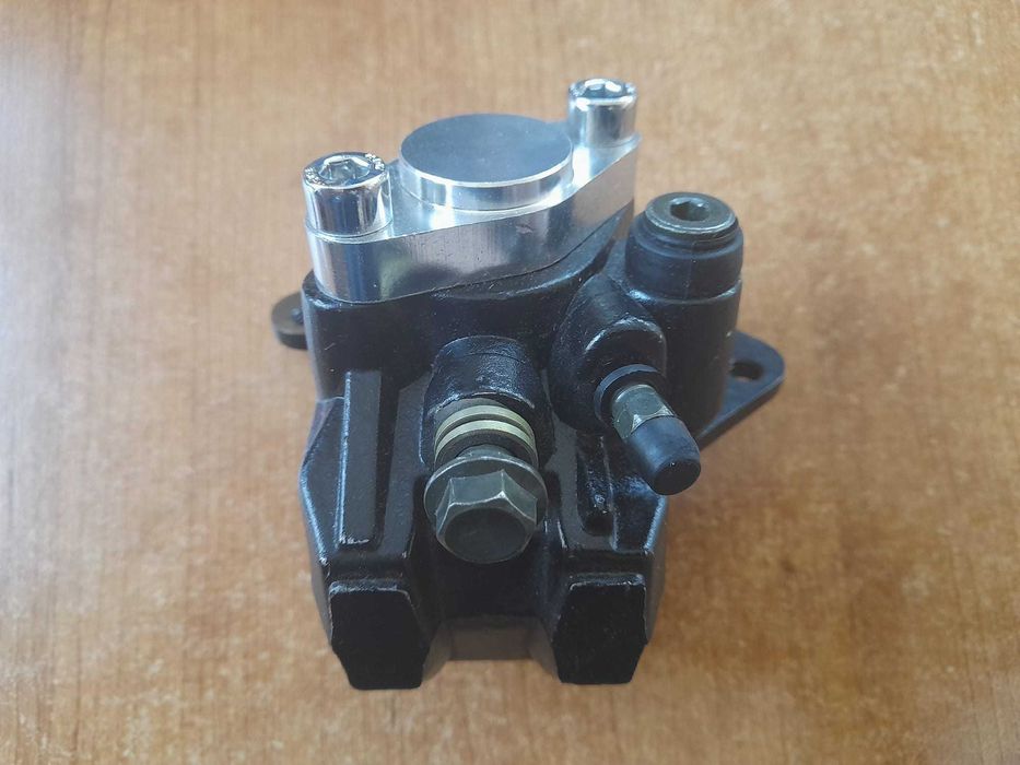 PINÇA TRAVÃO TRASEIRO YAMAHA ATV MOTO4