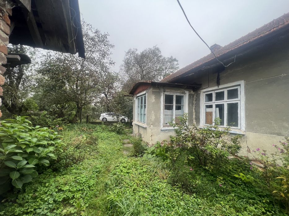 Будинок 16сот, поряд озеро Задорожнє та Baykal Resort