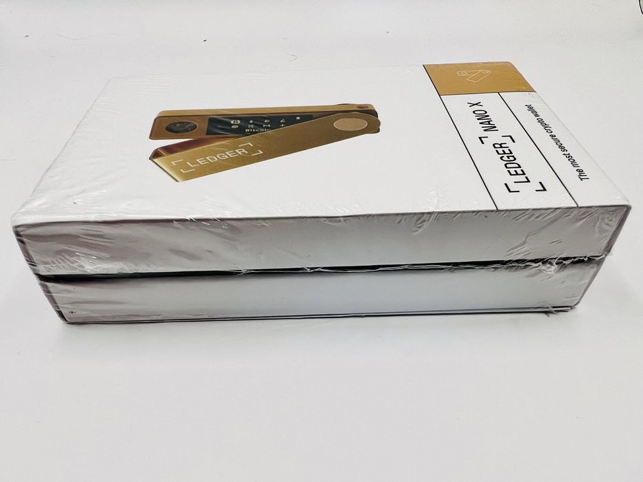 Криптогаманець Ledger Nano X Gold
