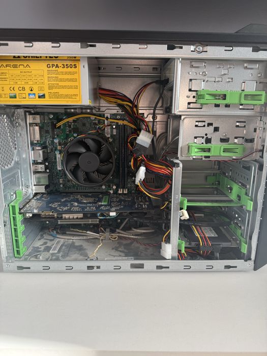 Komputer stacjonarny