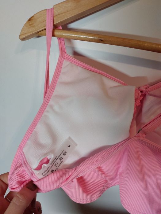 Różowa koszulka z serduszkiem crop top 38/M różowa bluzka podkoszulek