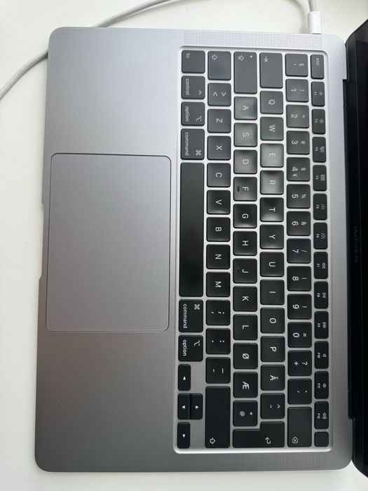 Macbook Air 2020
