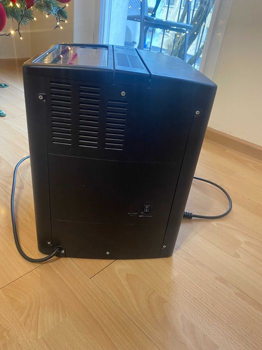 Ekspres do kawy De’Longhi Magnifica Automatic Cappuccino – b. dobry